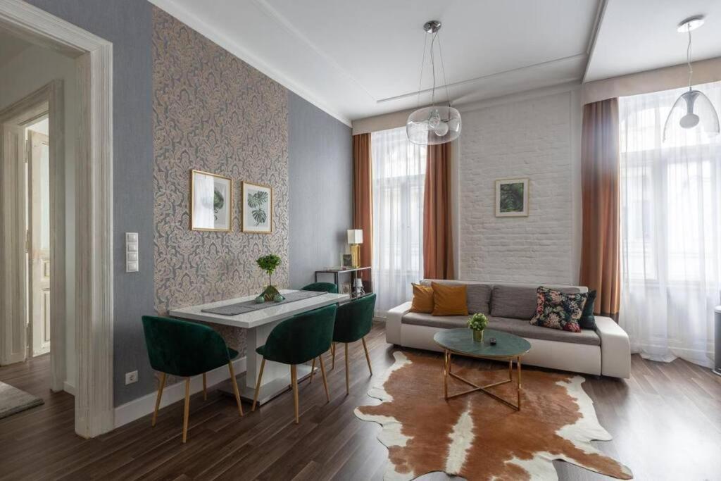 Chic, Captivating Space Near Opera House Βουδαπέστη Εξωτερικό φωτογραφία