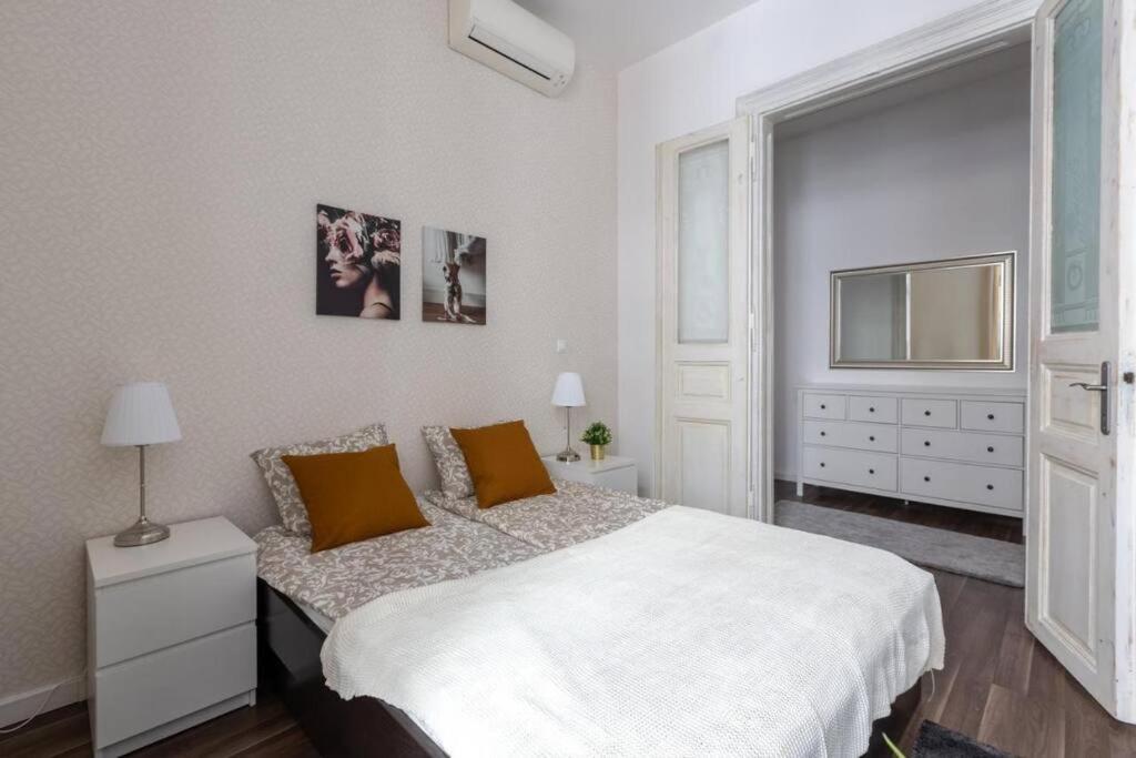 Chic, Captivating Space Near Opera House Βουδαπέστη Εξωτερικό φωτογραφία